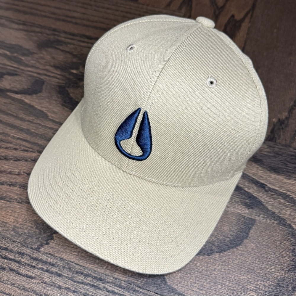 Nixon Hat - Flexfit SnapBack - Picture 3 of 10